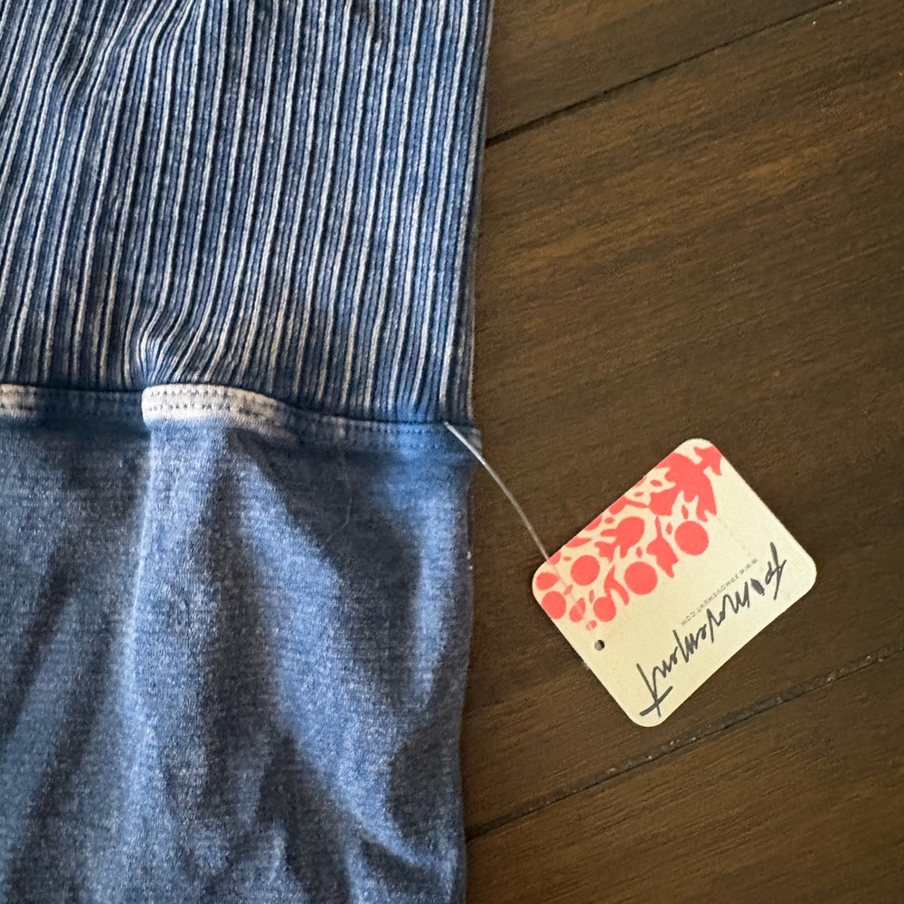 Blue Striped leggings